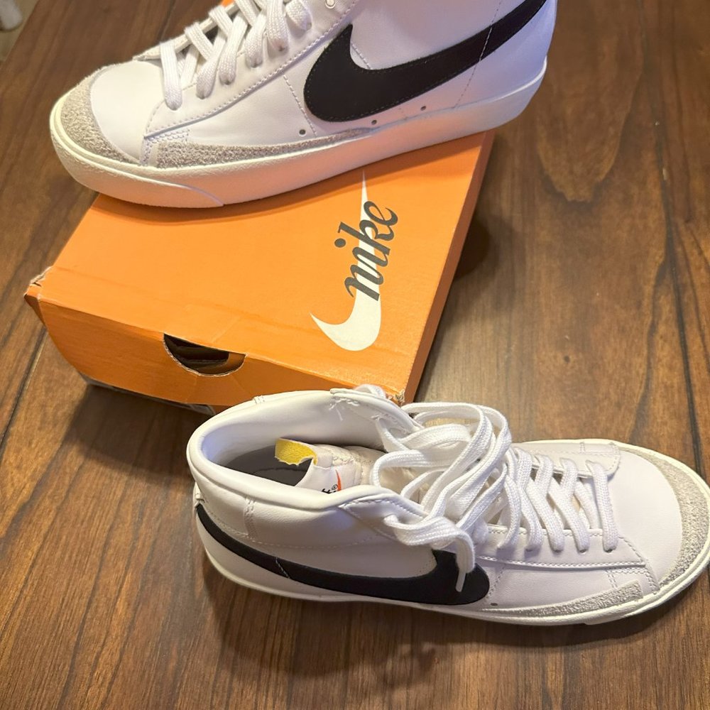 Nike Hightop Blazer '77 Vintage - Picture 2 of 3
